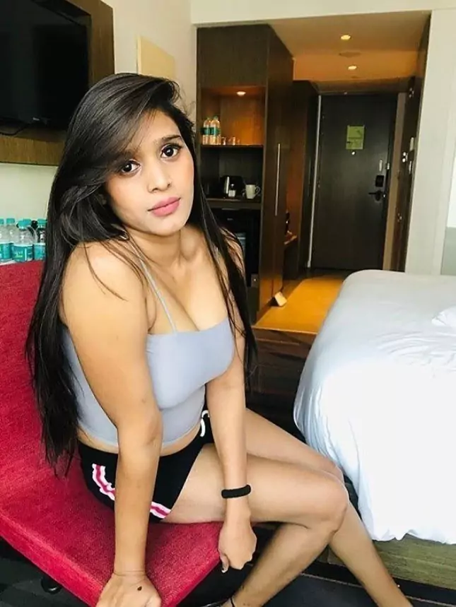 कॉल गर्ल्स सर्विस  ईस्ट कोस्ट रोड